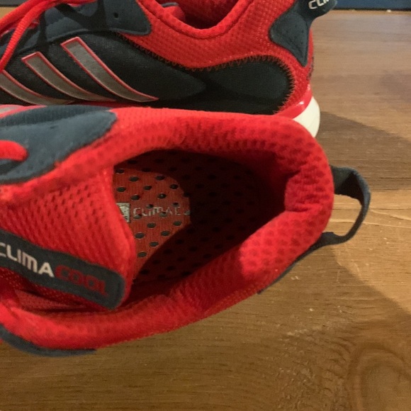 Adidas - Picture 6 of 7